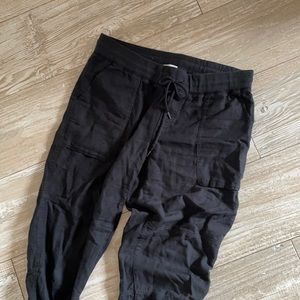 Aritzia community joggers